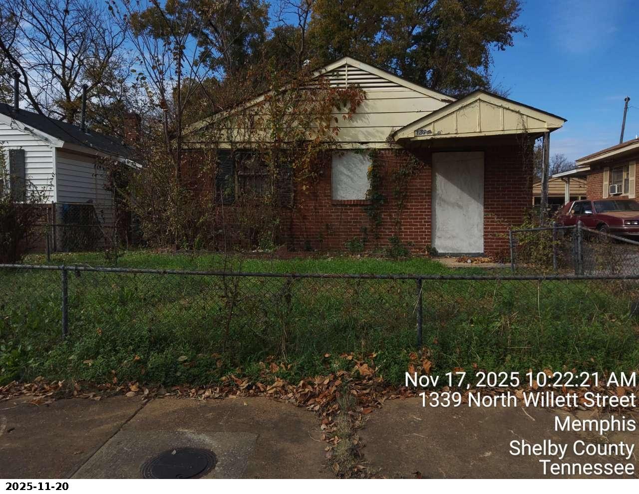 1339 N WILLETT
